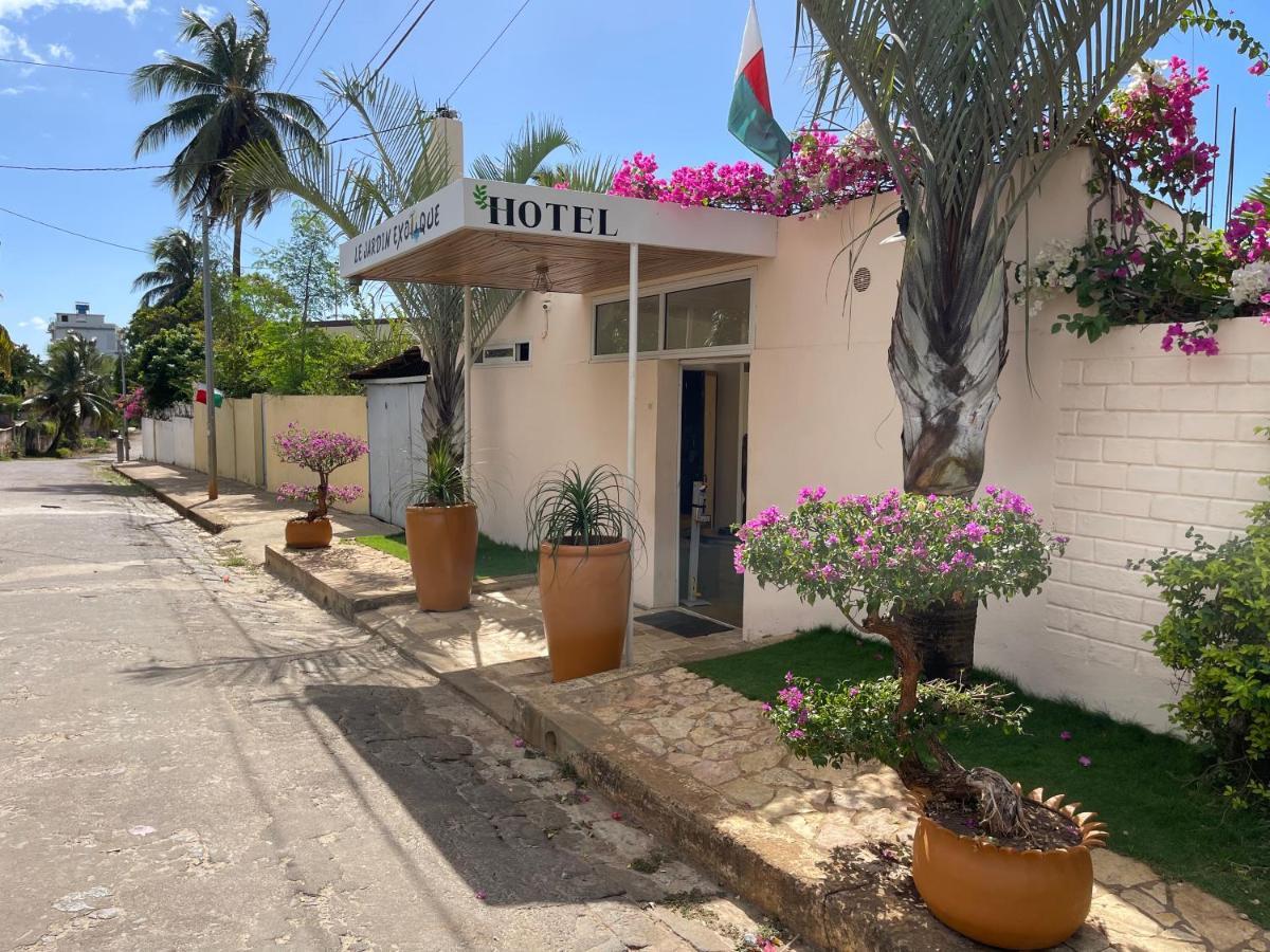 Le Jardin Exotique Hotel Antsiranana Exterior foto