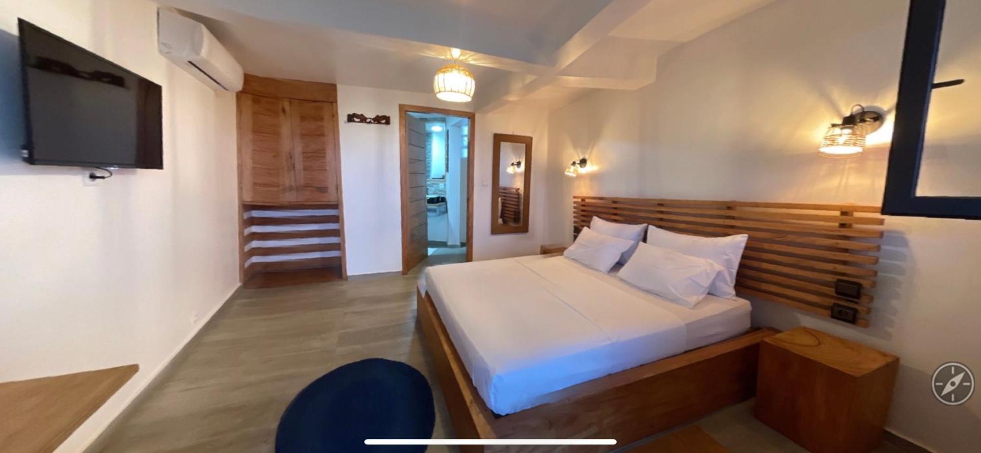 Le Jardin Exotique Hotel Antsiranana Exterior foto